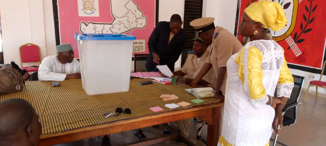 Élection du deuxième conseiller au Maire dans la salle de délibération de la Mairie de la commune urbaine de Koulikoro.